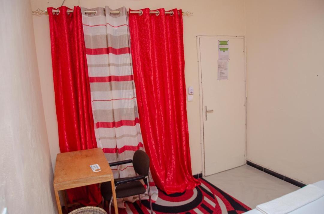 Apartmán Ker Adja Ziguinchor Exteriér fotografie